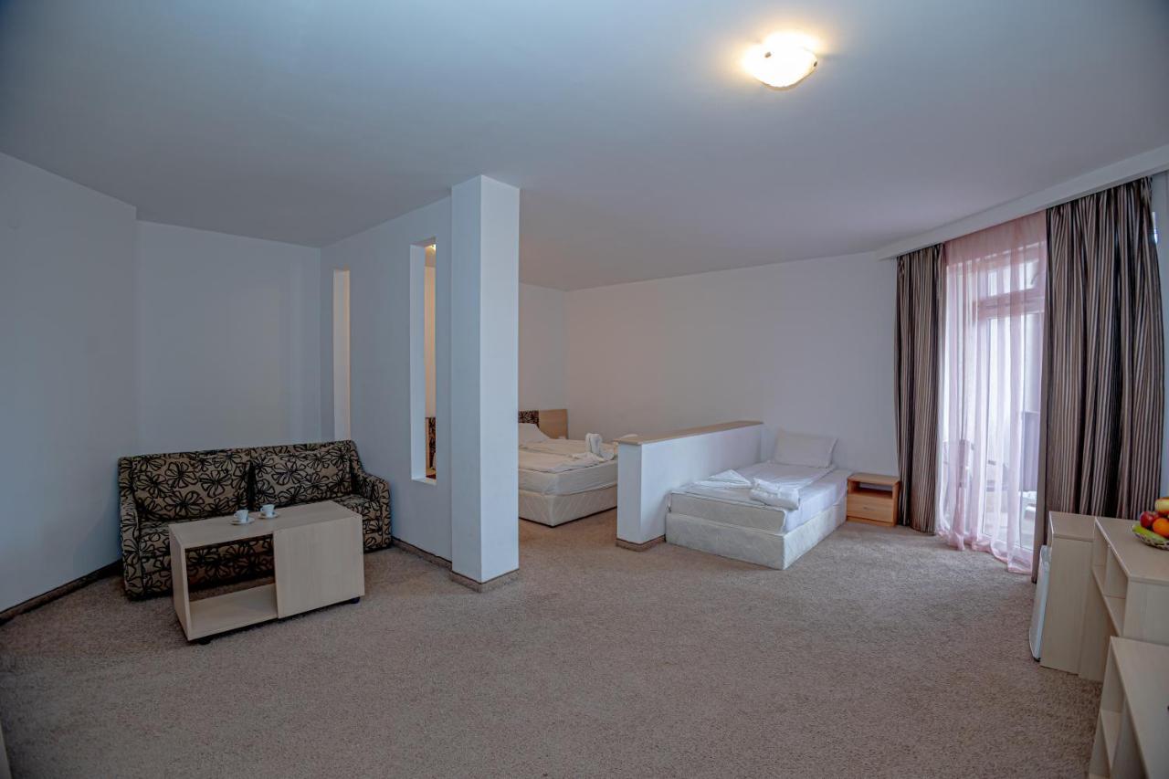 Thermal Hotel Seven Seasons Banya  Extérieur photo