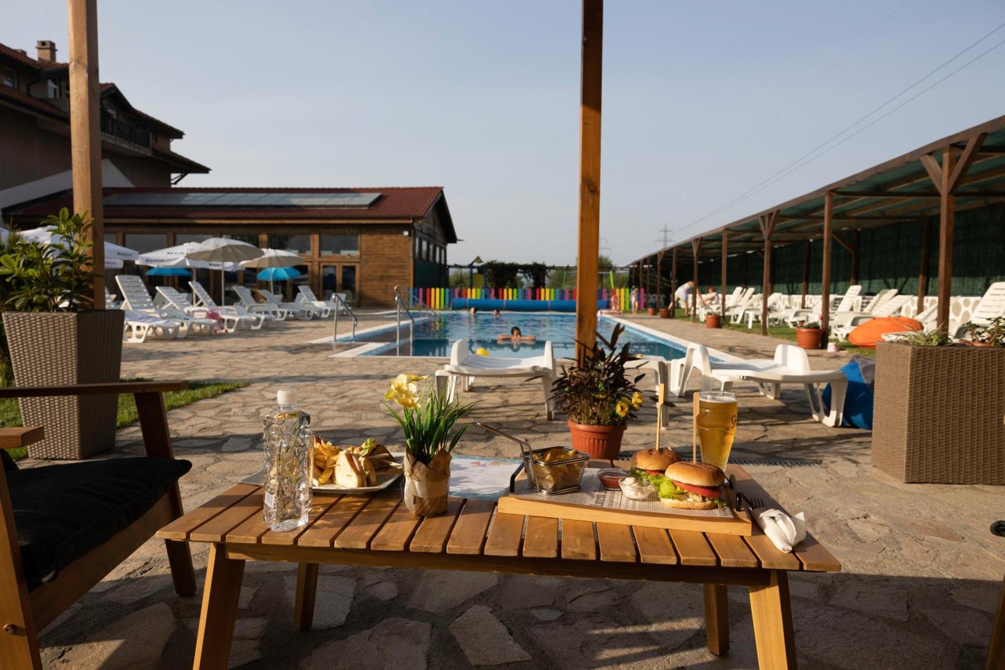 Thermal Hotel Seven Seasons Banya  Extérieur photo